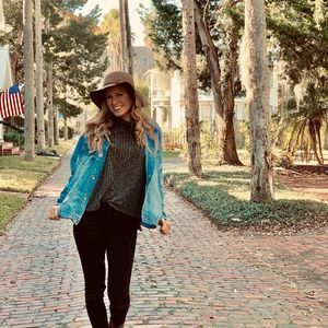 Meet your Posher, Shannon